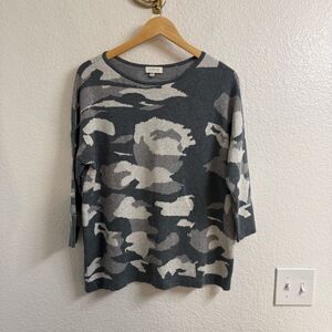 Kinross Cashmere Cotton Blend Sweater – Gray Floral Camo Print Size Small